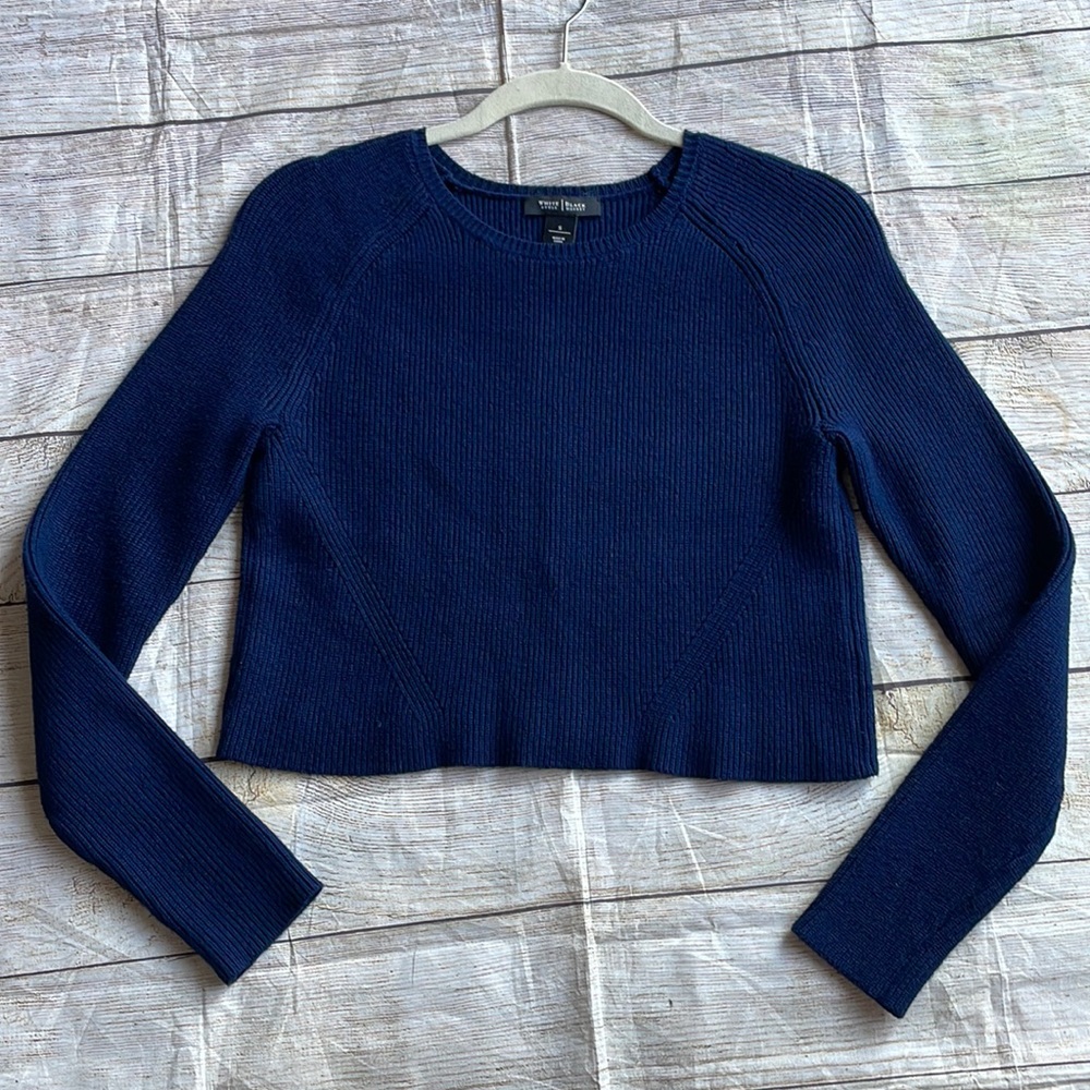 White House Black Market Cropped Sweater Sz. S